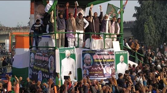 Political parties seek protection of Hyderabad mosque during Metro work