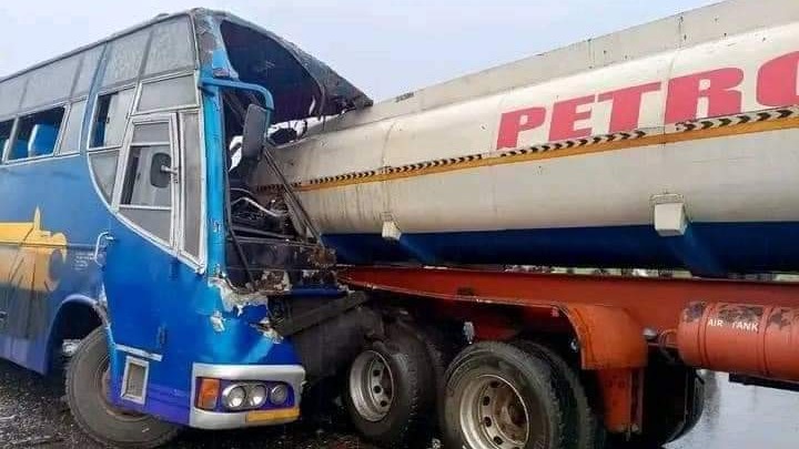 Five Dead, 20 Injured After Bus Collides With Tanker In MP
