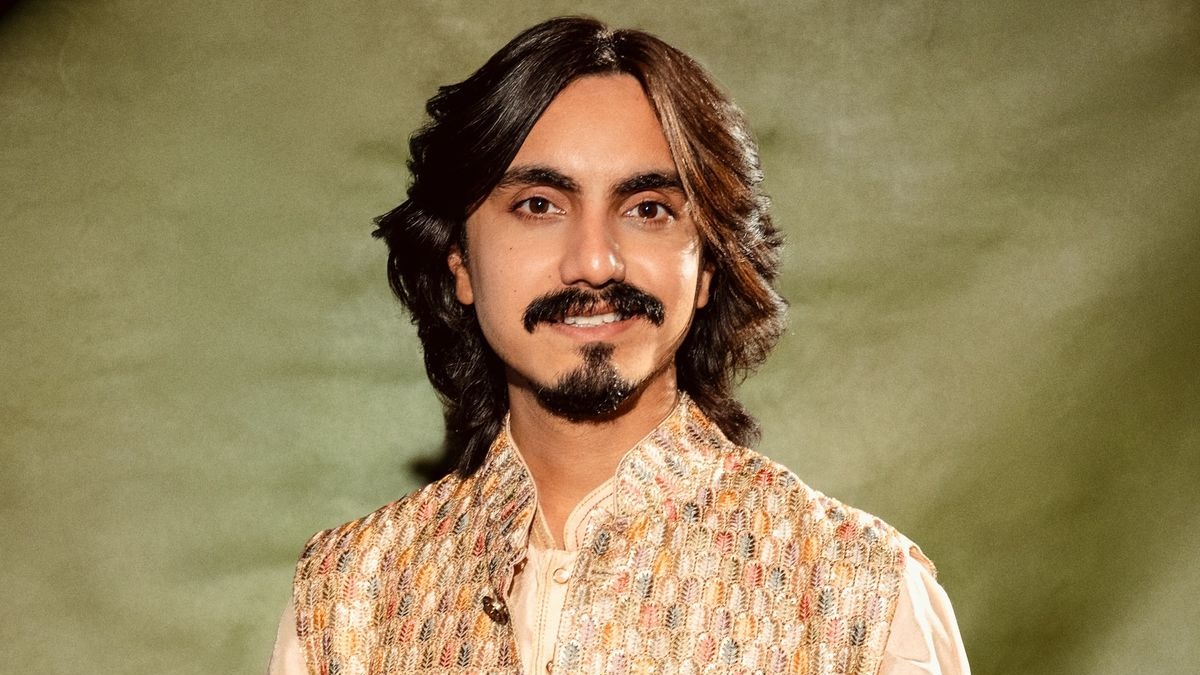 Singer Aditya Gadhvi Distances Himself From Exclusionary Navratri Announcement