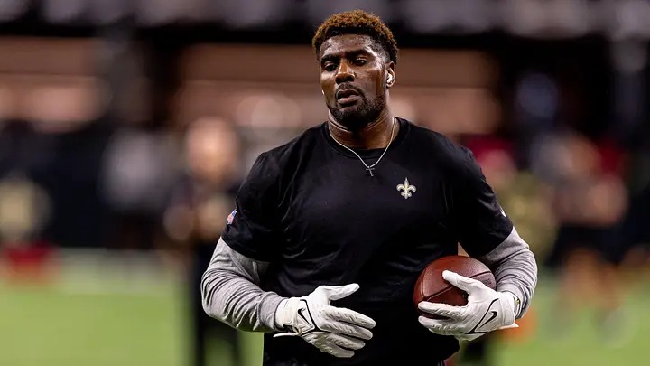 Saints tight end Juwan Johnson struggles as catch numbers drop